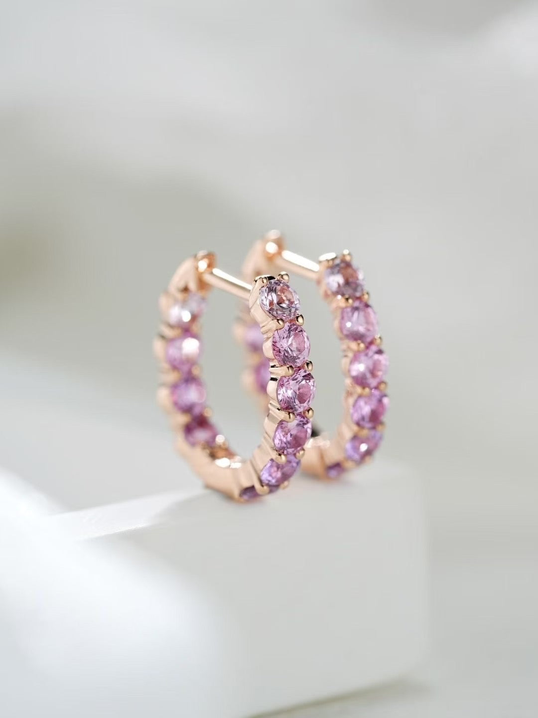 Rainbow Sapphire 18k Gold Earring (Item No. SA129)