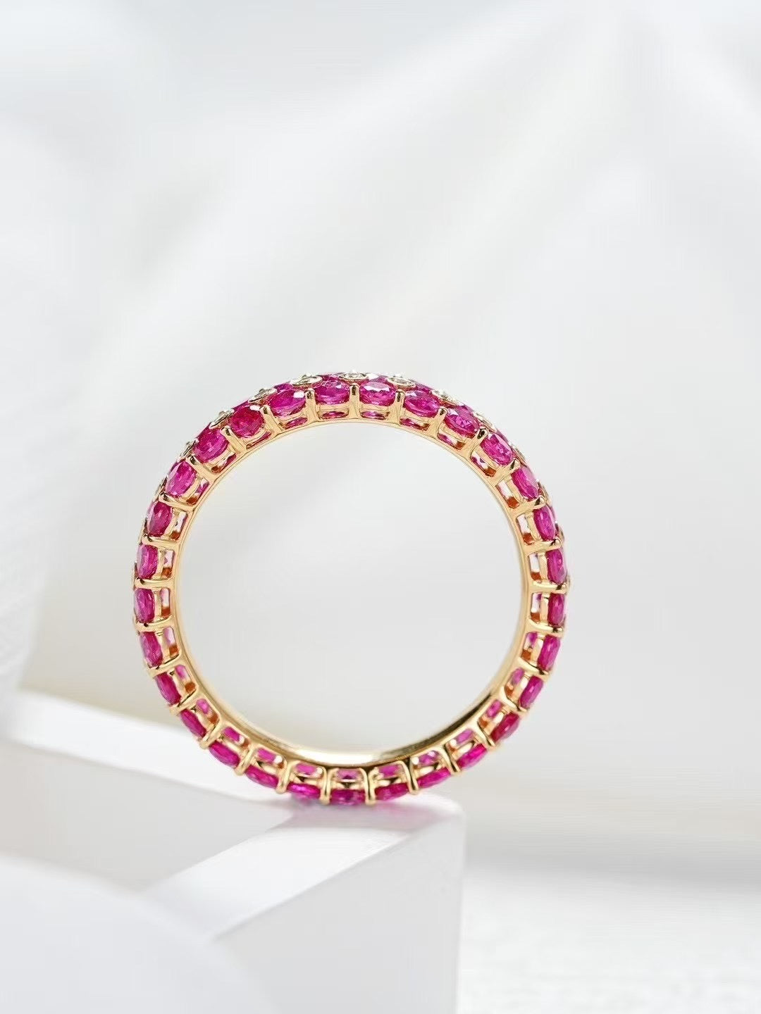Ruby 18k Gold Ring (Item No. SA117)