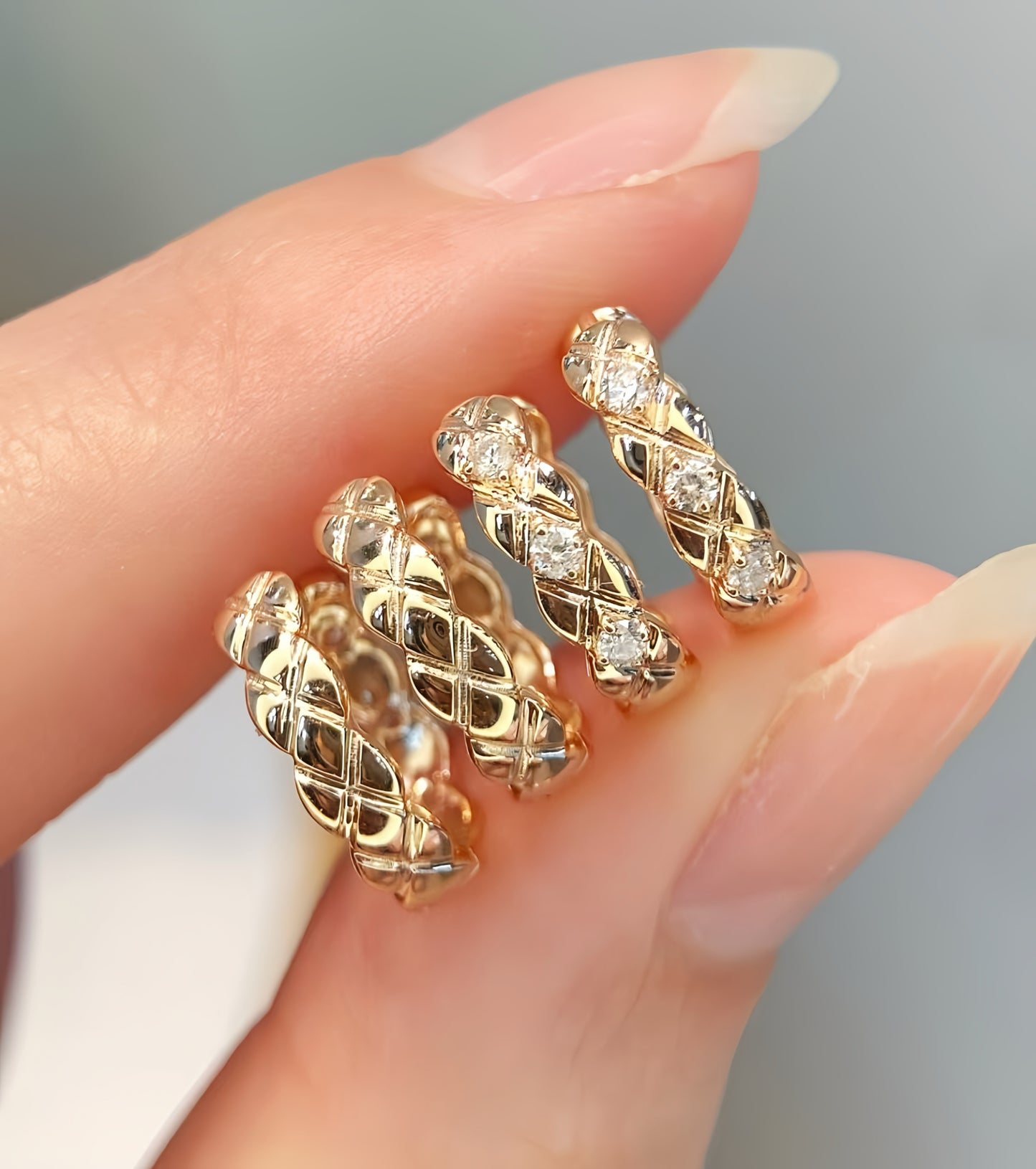 Vintage 18k Gold Diamond Earring (Item No. VT084)