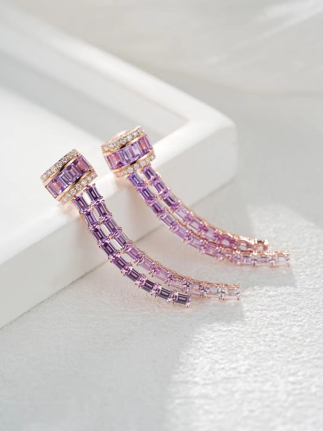 Rainbow Sapphire 18K Gold Earring (Item No. SA024)