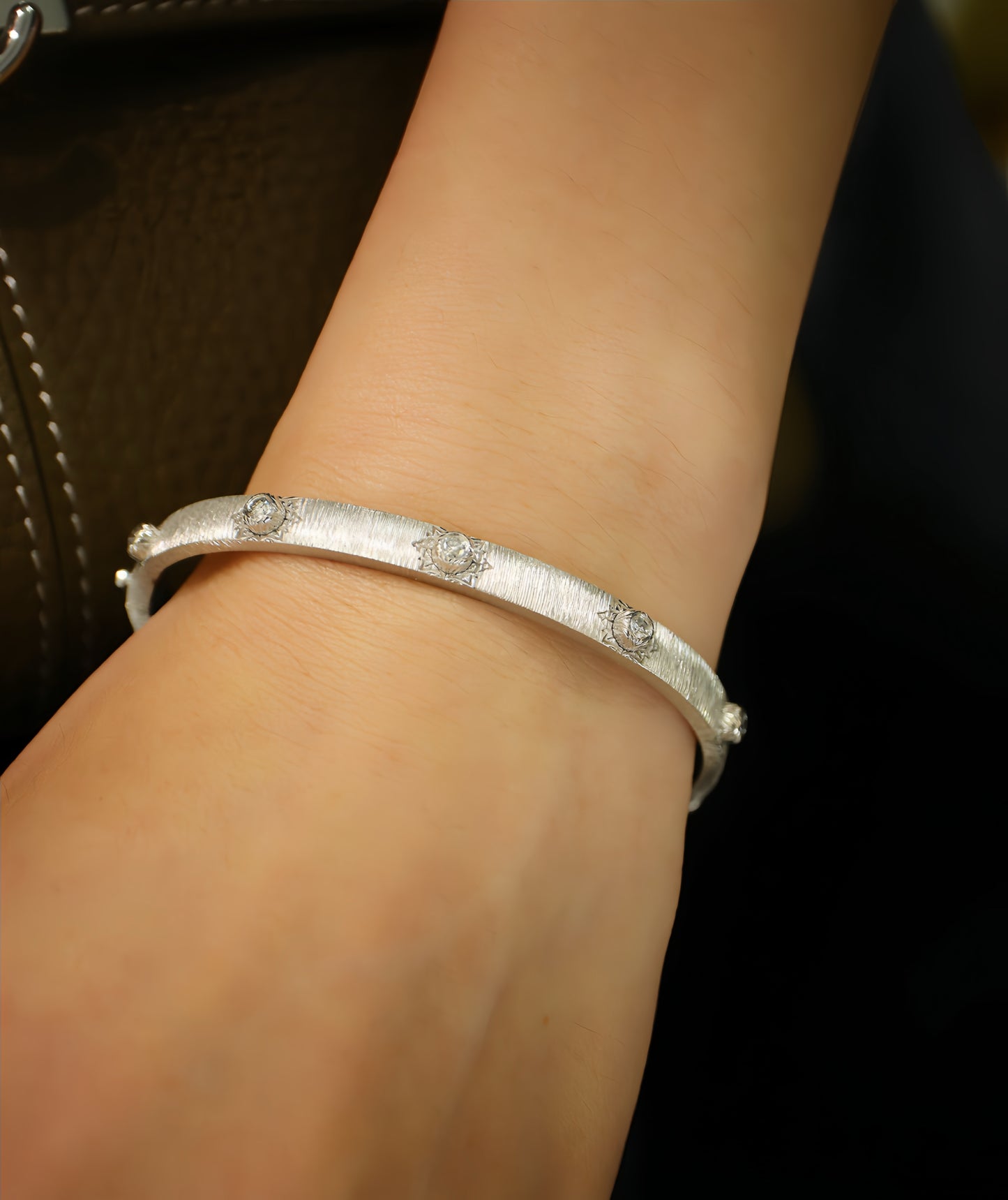 Vintage 18k Gold Diamond Bracelet (Item No. VT129)