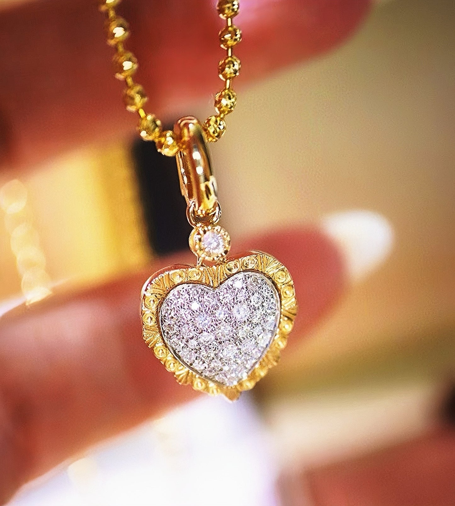 Heart Vintage 18k Gold Diamond Pendant (Item No. VT089)