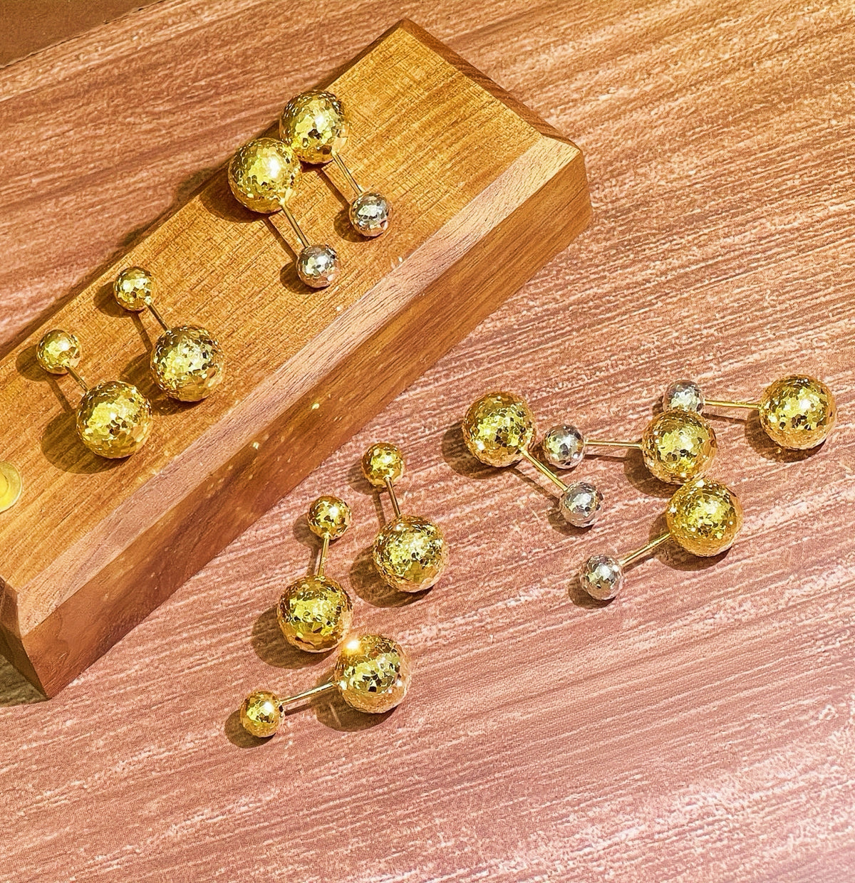 Ice Ball 18k Gold Earring (Item No. SJER030)