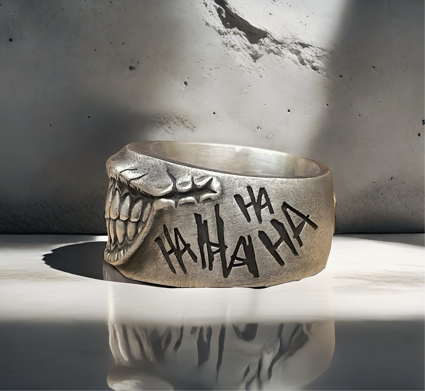 Joker Silver Ring (Item No. SC037)