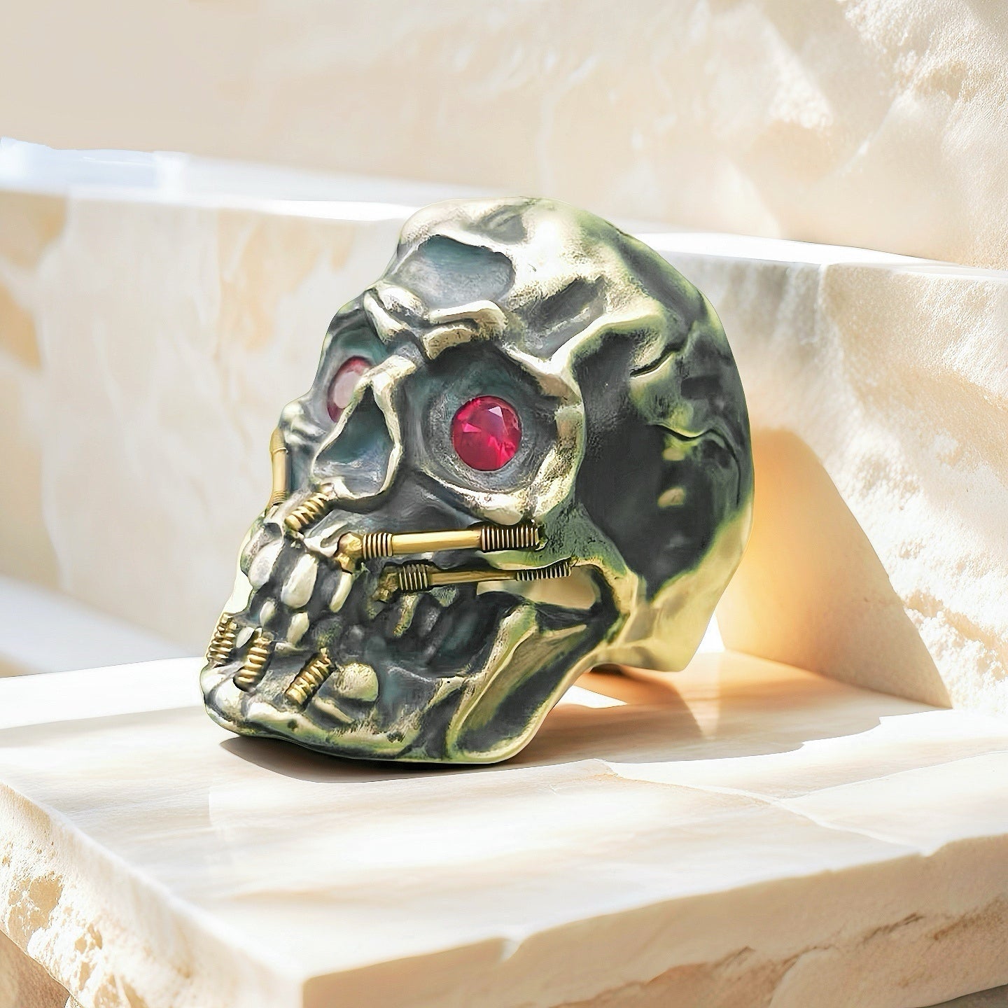 Dental Ruby Eyes Skull Silver Ring (Item No. R0088-1)