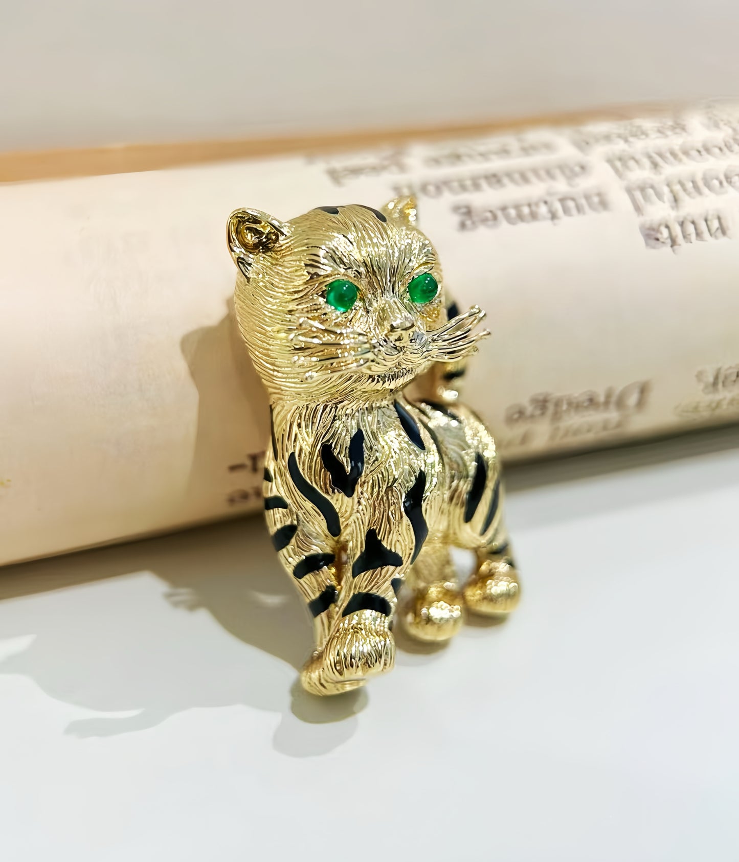 Cat Vintage 18k Gold Diamond Pendant (Item No. VT438)