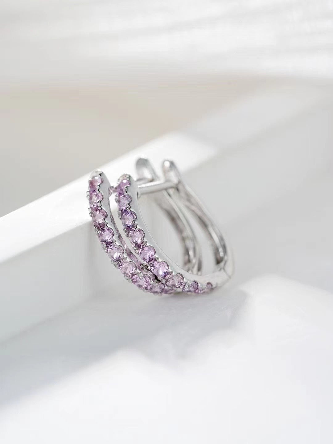 Rainbow Sapphire 18K Gold Earring (Item No. SA038)