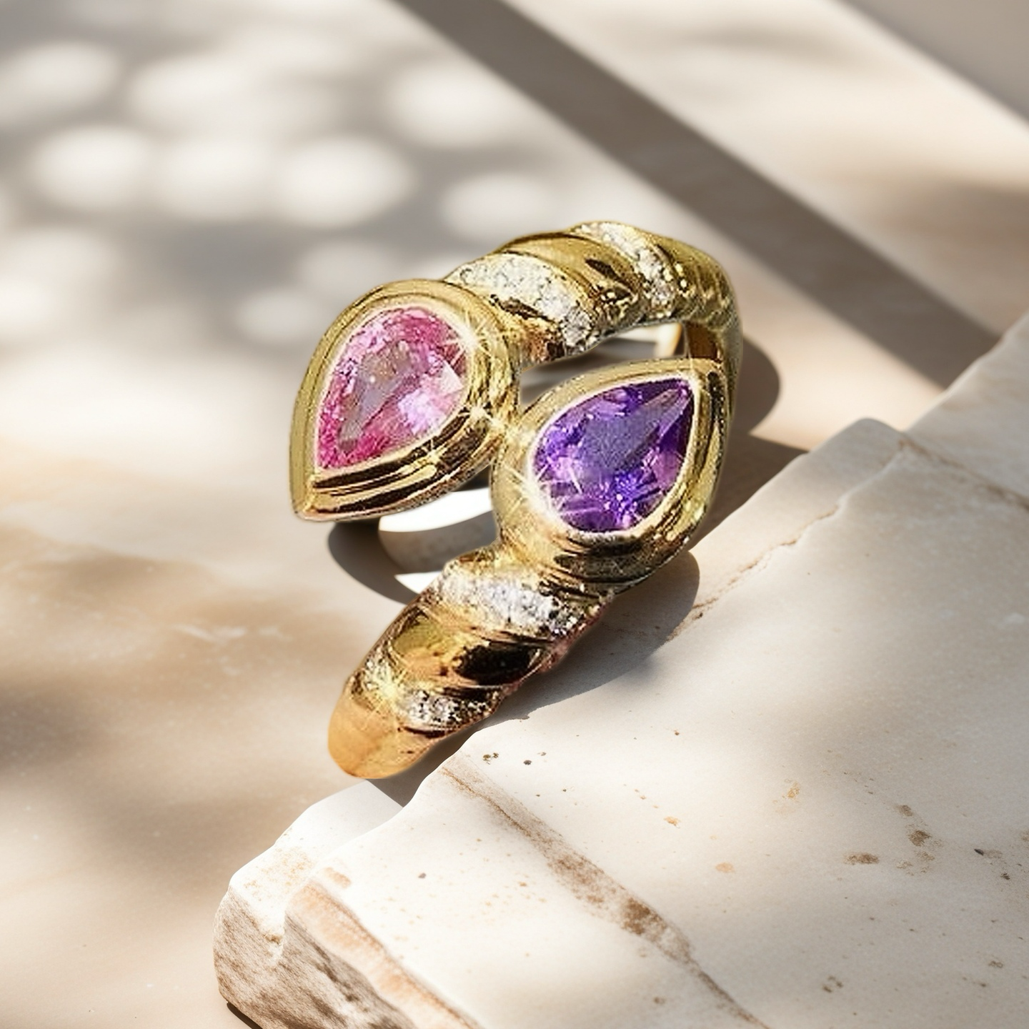 Snake 18k Gold Diamond Ring (Item No. VT031)