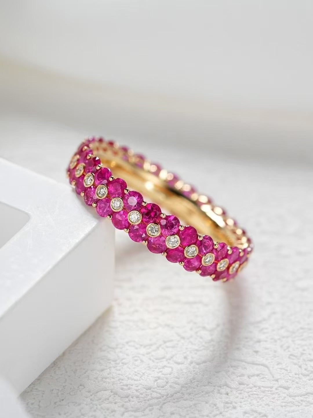 Ruby 18k Gold Ring (Item No. SA117)