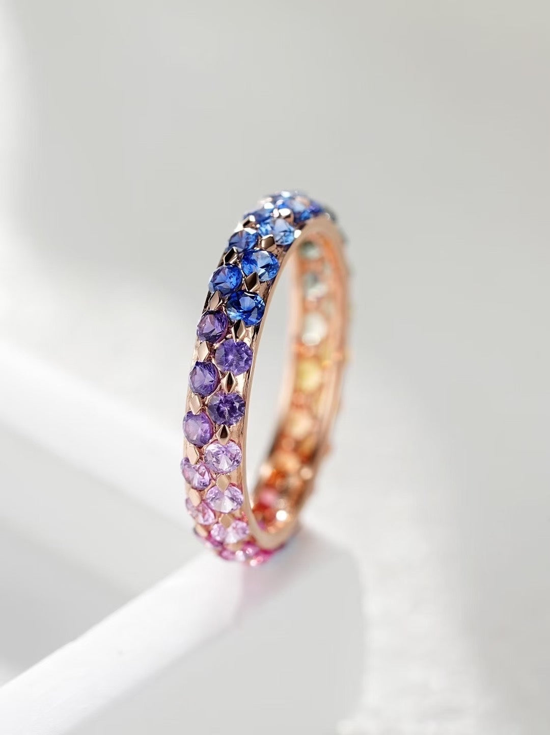 Rainbow Sapphire 18k Gold Ring (Item No. SA128)