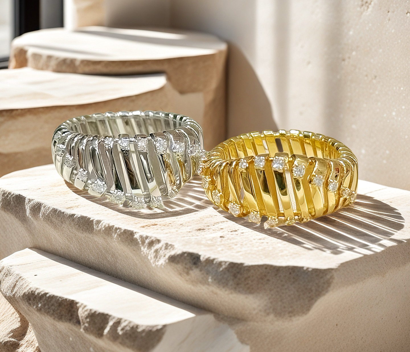 Harp 18k Gold Diamond Ring (Item No. VT008)