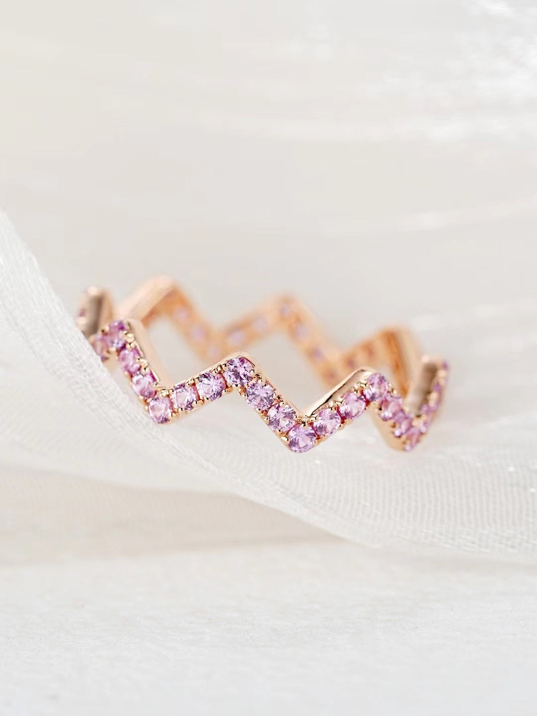 Rainbow Sapphire 18k Gold Ring (Item No. SA056)