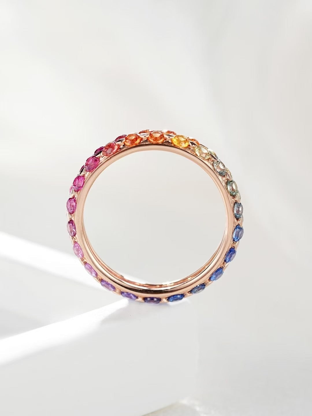 Rainbow Sapphire 18k Gold Ring (Item No. SA128)