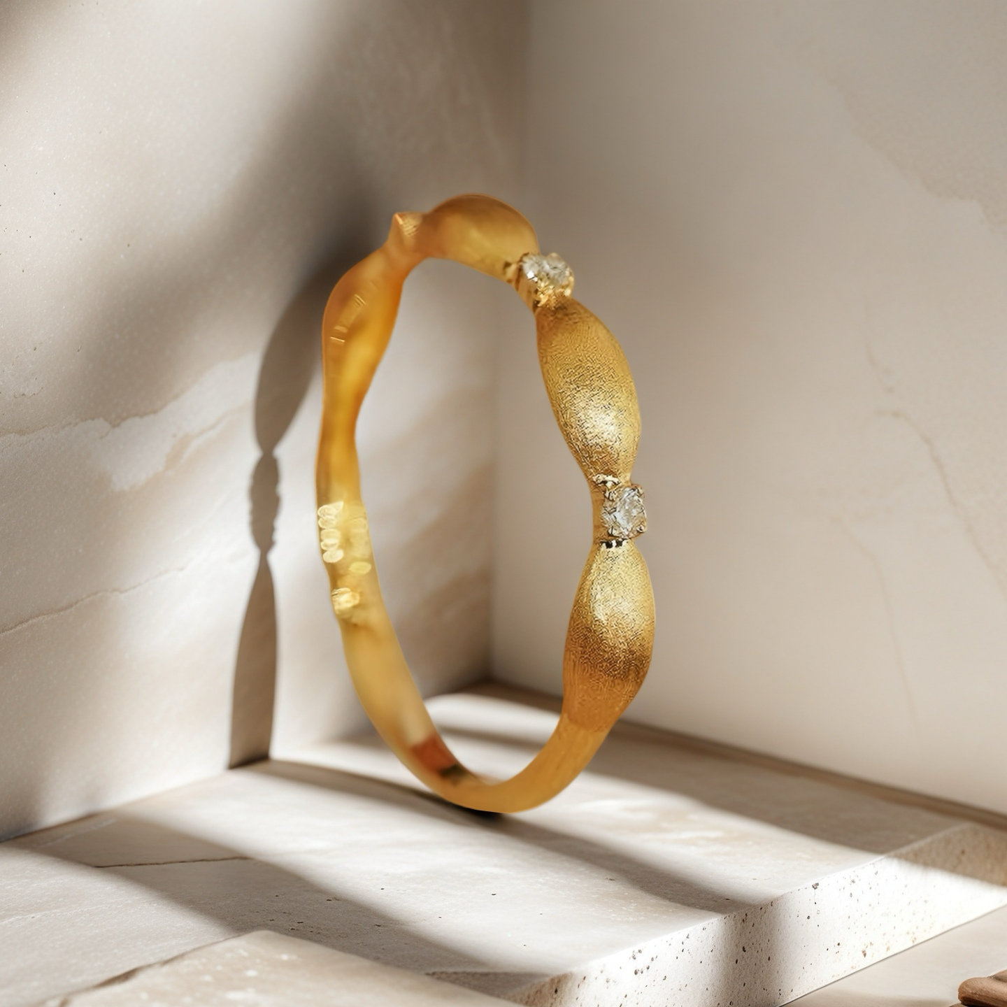 Vintage 18k Gold Diamond Ring (Item No. VT044)