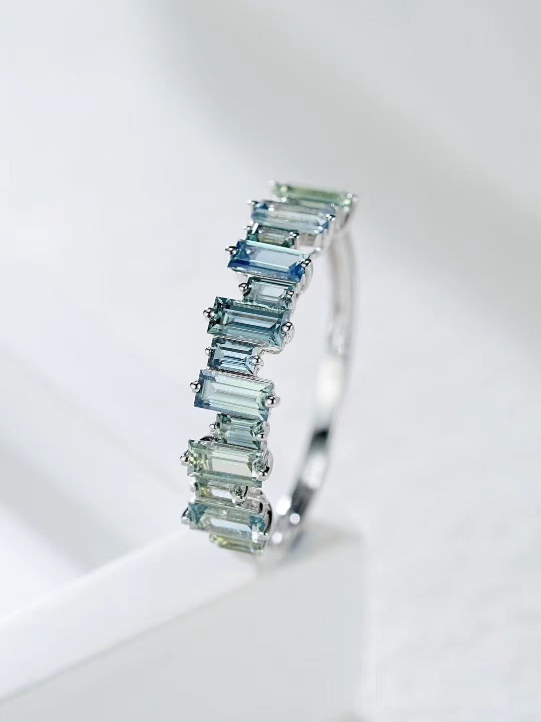 T Square Cut Rainbow Sapphire 18k Gold Ring (Item No. SA027)