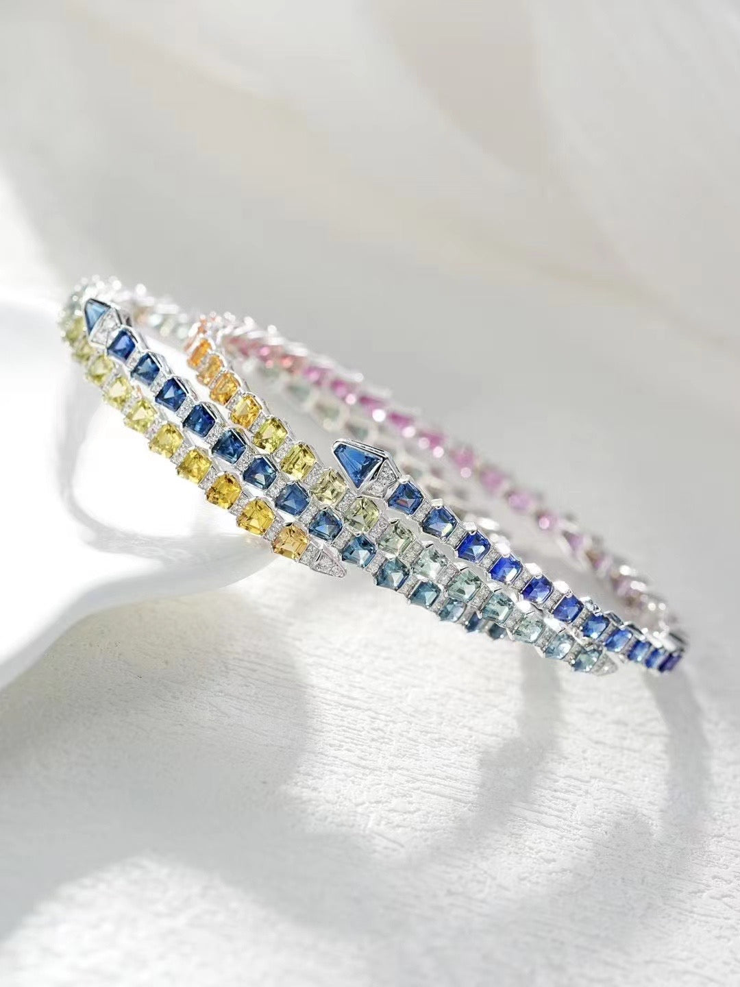 Rainbow Sapphire 18k Gold Bracelet (Item No. SA079)