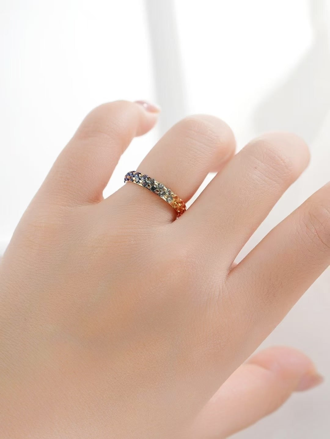 Rainbow Sapphire 18k Gold Ring (Item No. SA128)