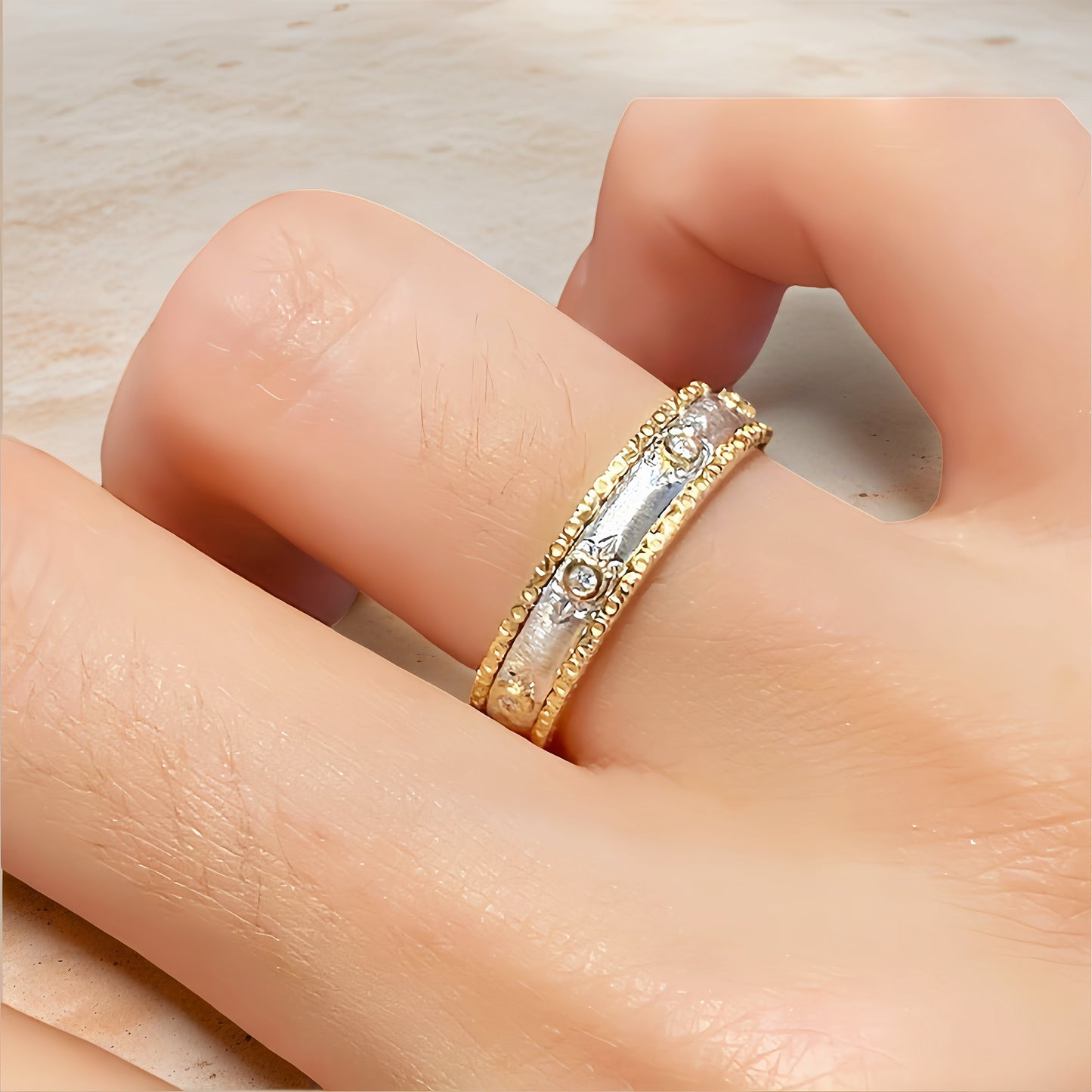 Vintage 18k Gold Diamond Ring (Item No. VT153)