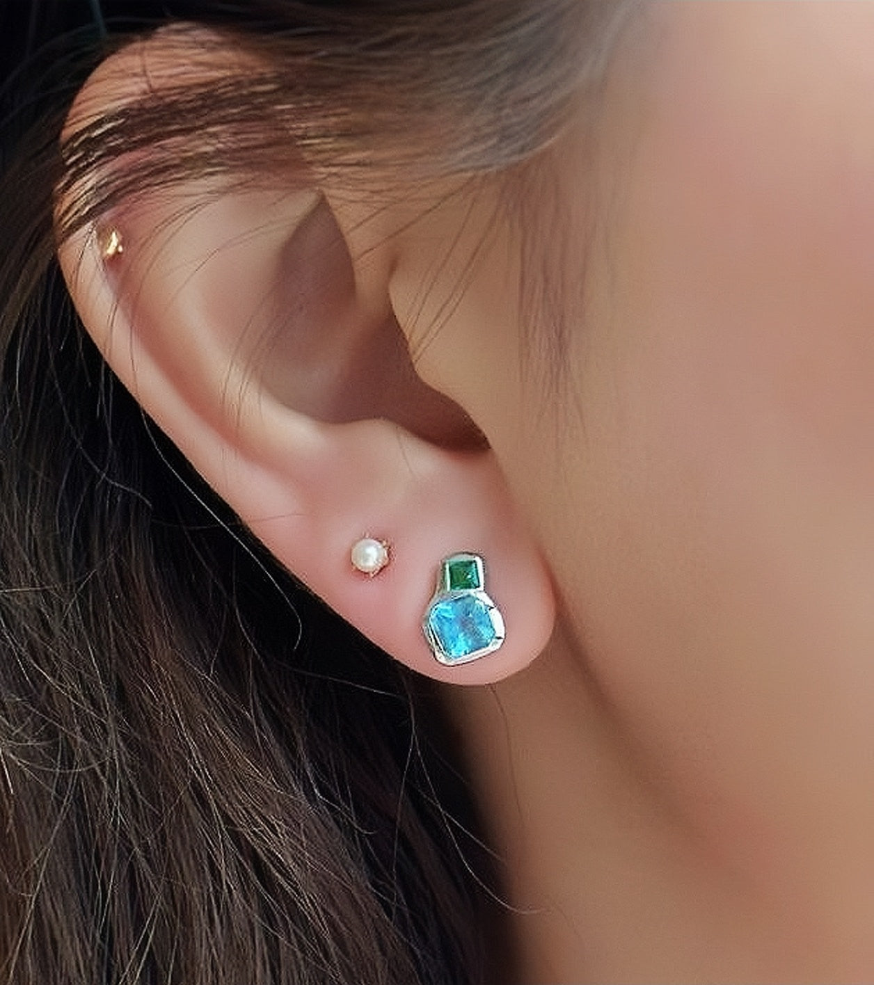 Vintage Gold Aquamarine Crystal Opal Earring (Item No. VT069)