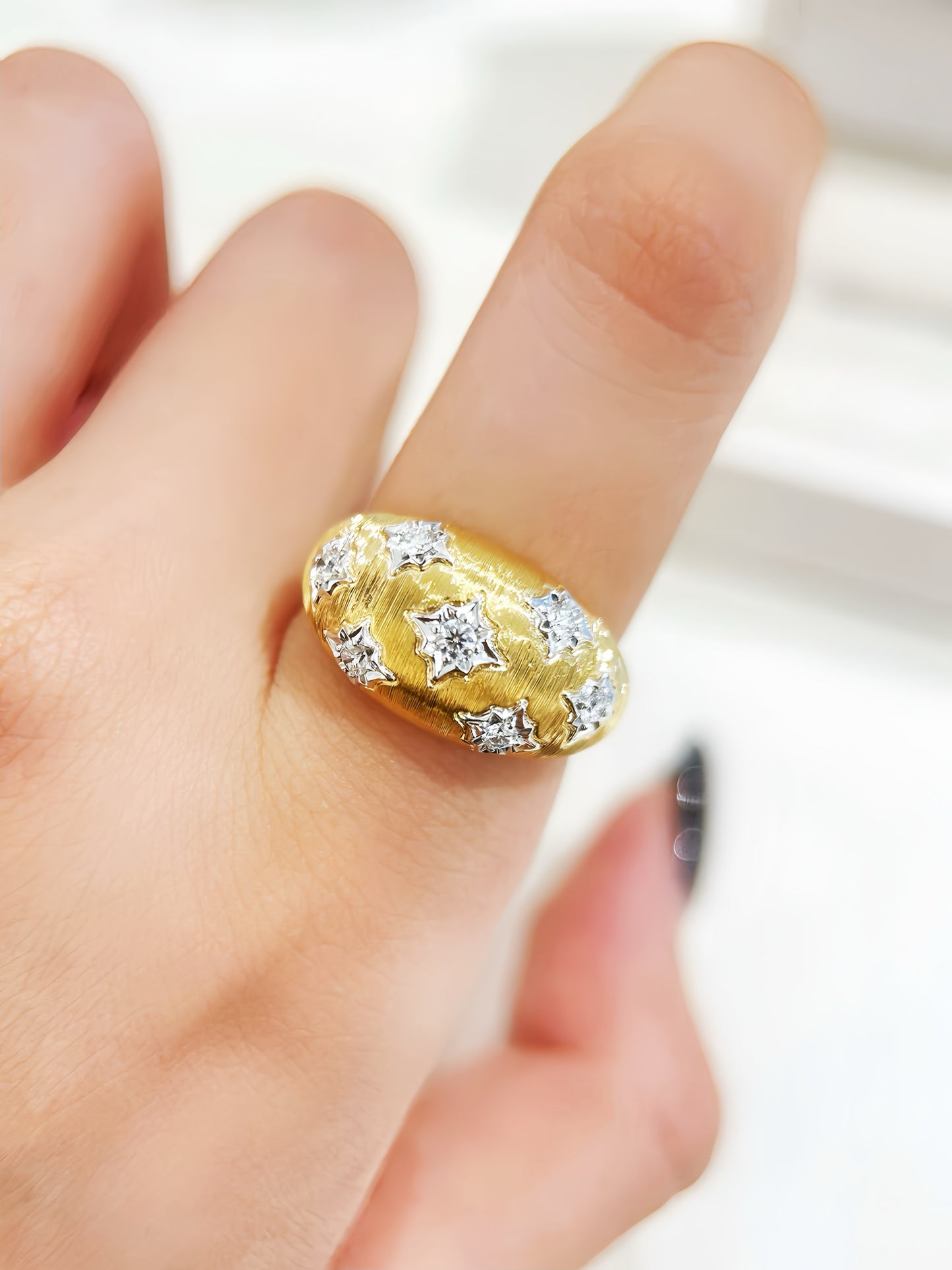 Vintage 18k Gold Diamond Ring (Item No. VT309)