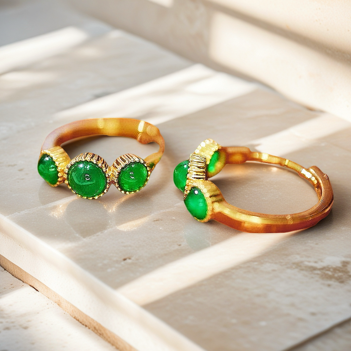 Vintage 18k Gold Emerald Earring (Item No. VT055)