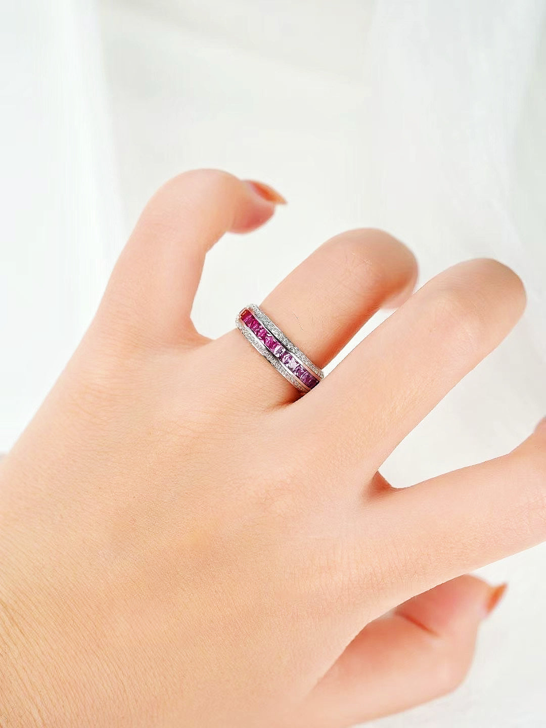 Rainbow Sapphire 18k Gold Ring (Item No. SA112)