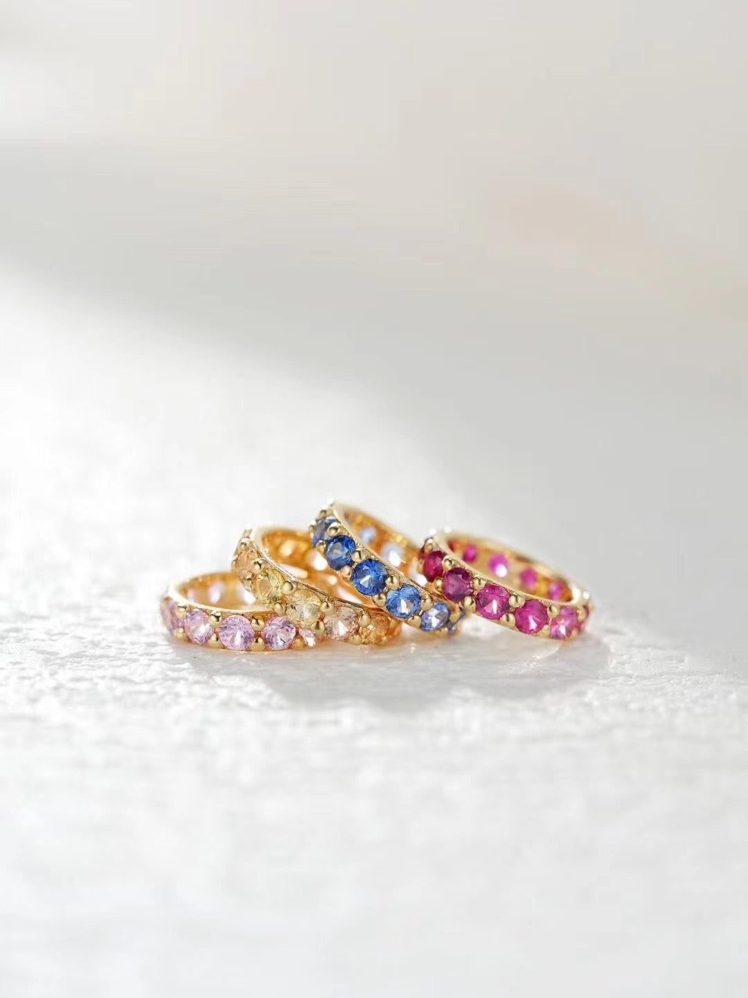 Five Rings Rainbow Sapphire 18K Gold Pendant Necklace Set (Item No. SA016)