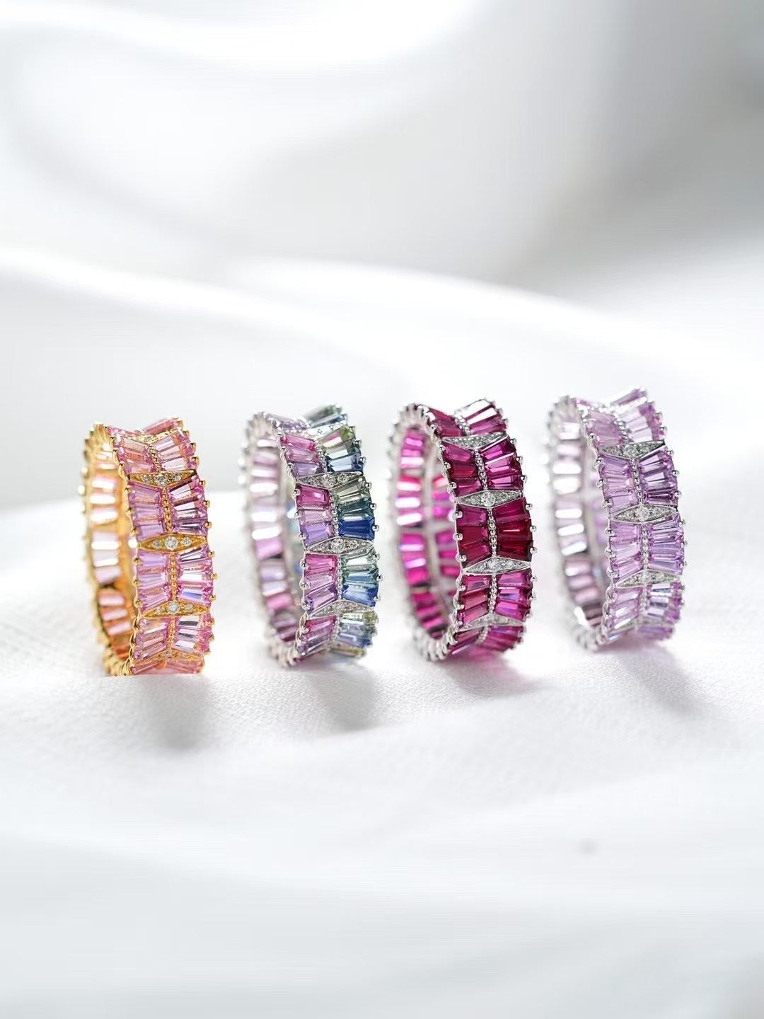 Rainbow Sapphire 18k Gold Ring (Item No. SA120)