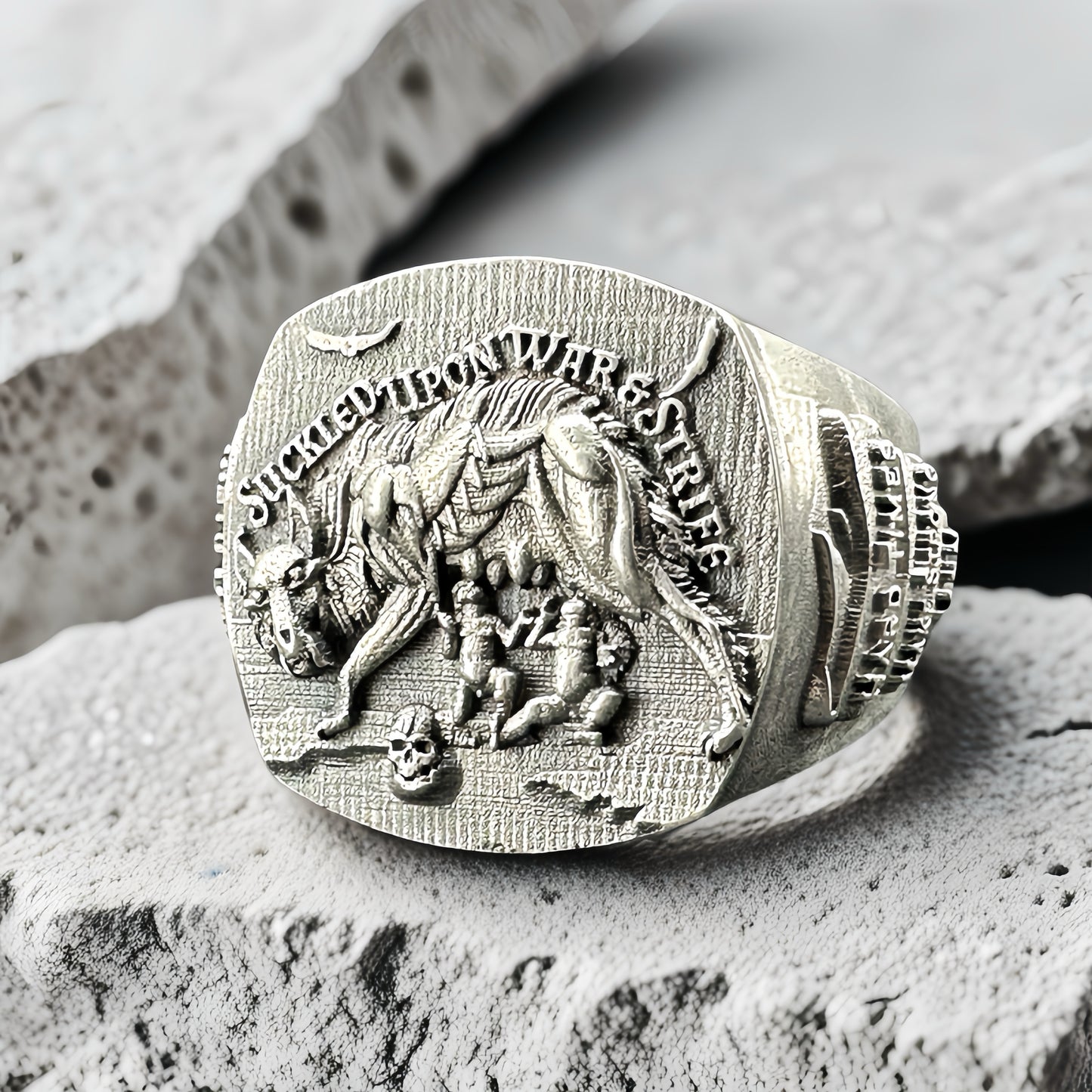 The Ring Of Romulus and Remus (Item No. KYR05)