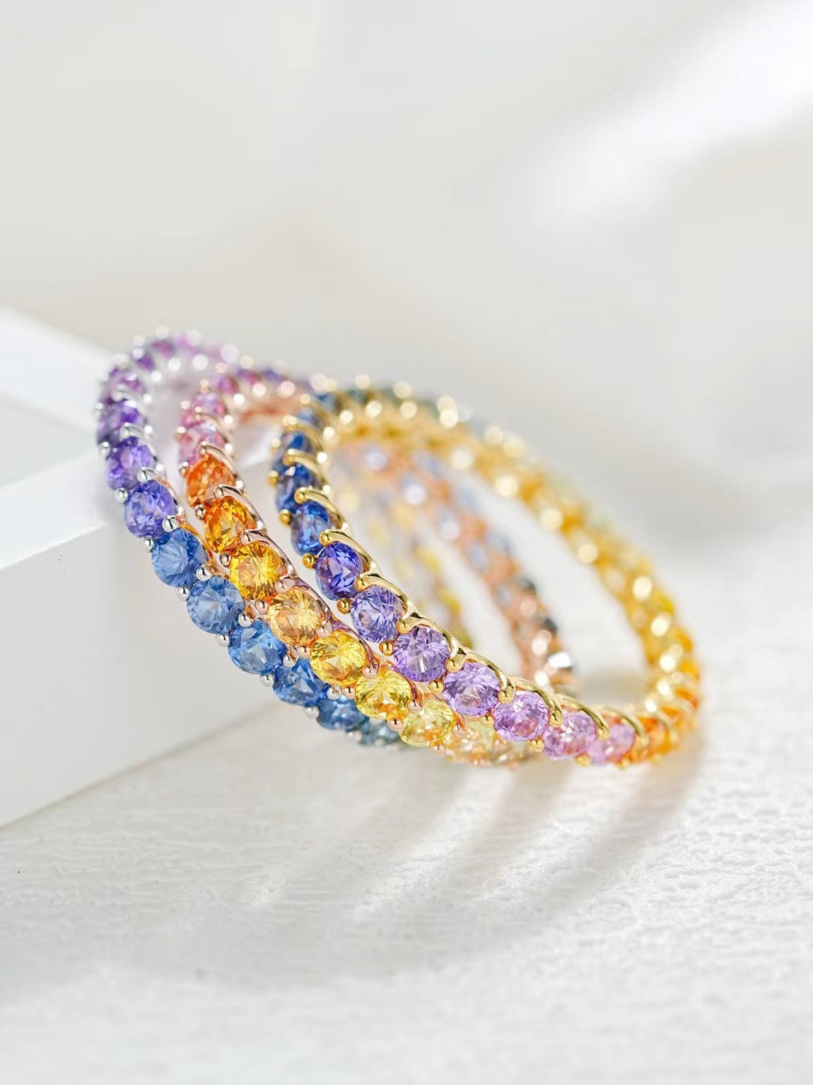 Rainbow Sapphire 18k Gold Ring (Item No. SA062)