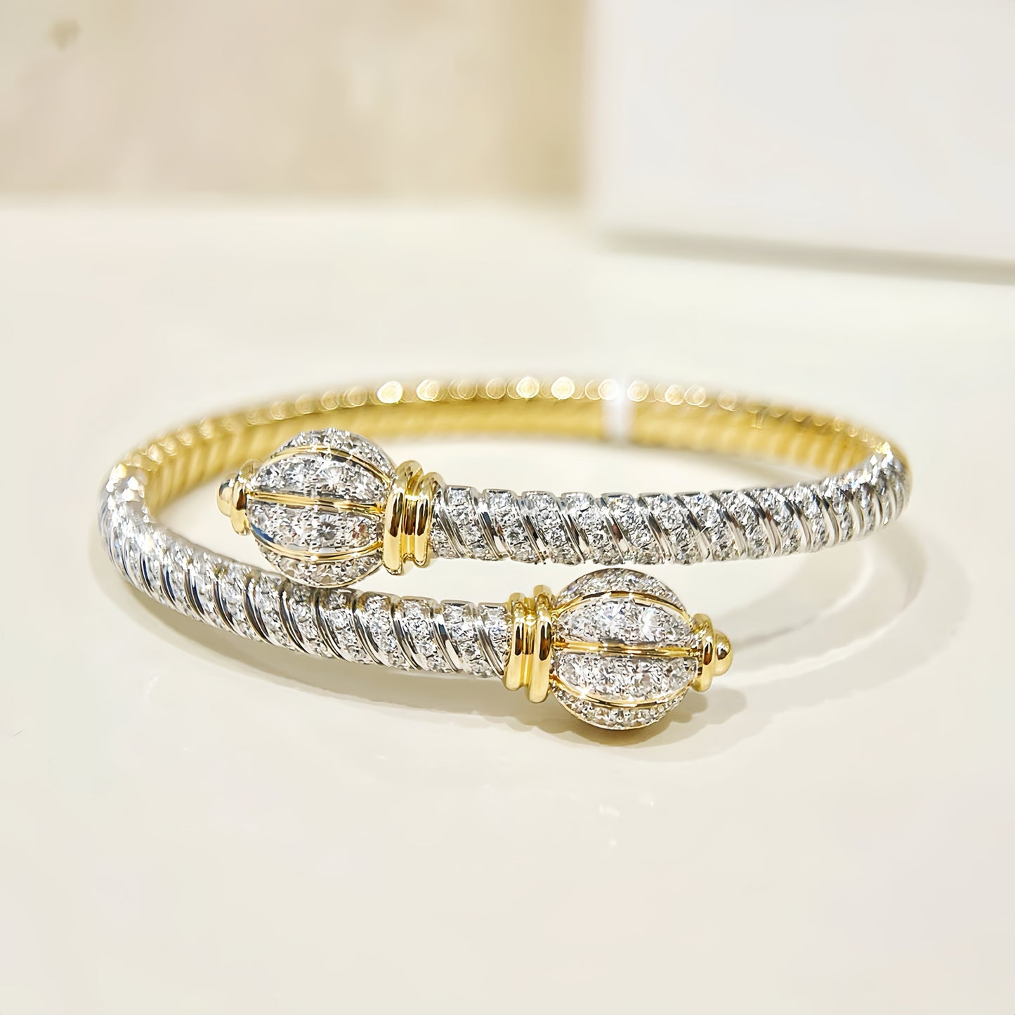 Vintage 18k Gold Diamond Bracelet (Item No. VT387)