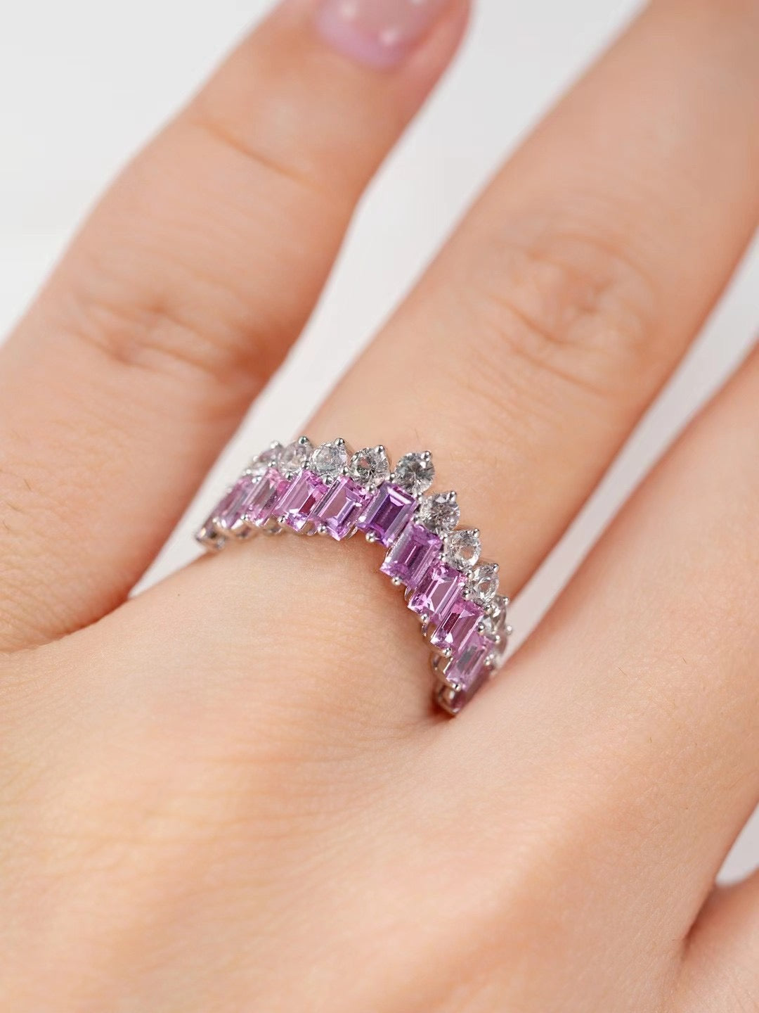 Rainbow Sapphire 18k Gold Ring (Item No. SA076)