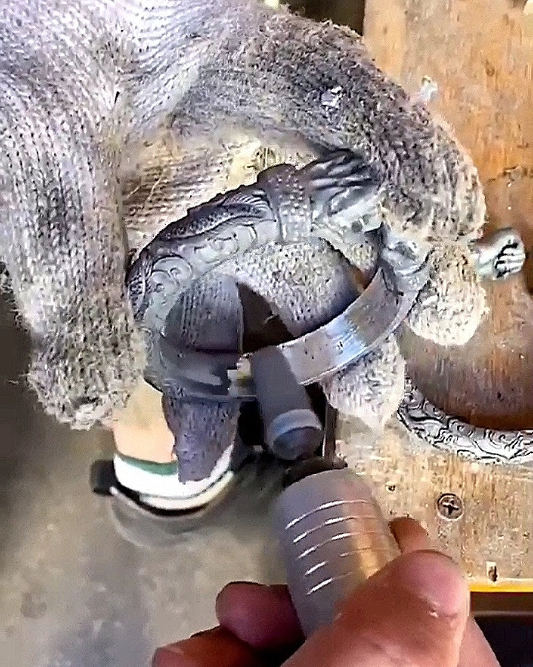 Power Fist Dragon Silver Bangle (Item No. B0187)