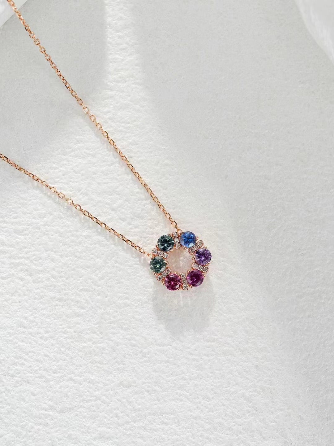 Rainbow Sapphire 18K Gold Pendant (Item No. SA014)