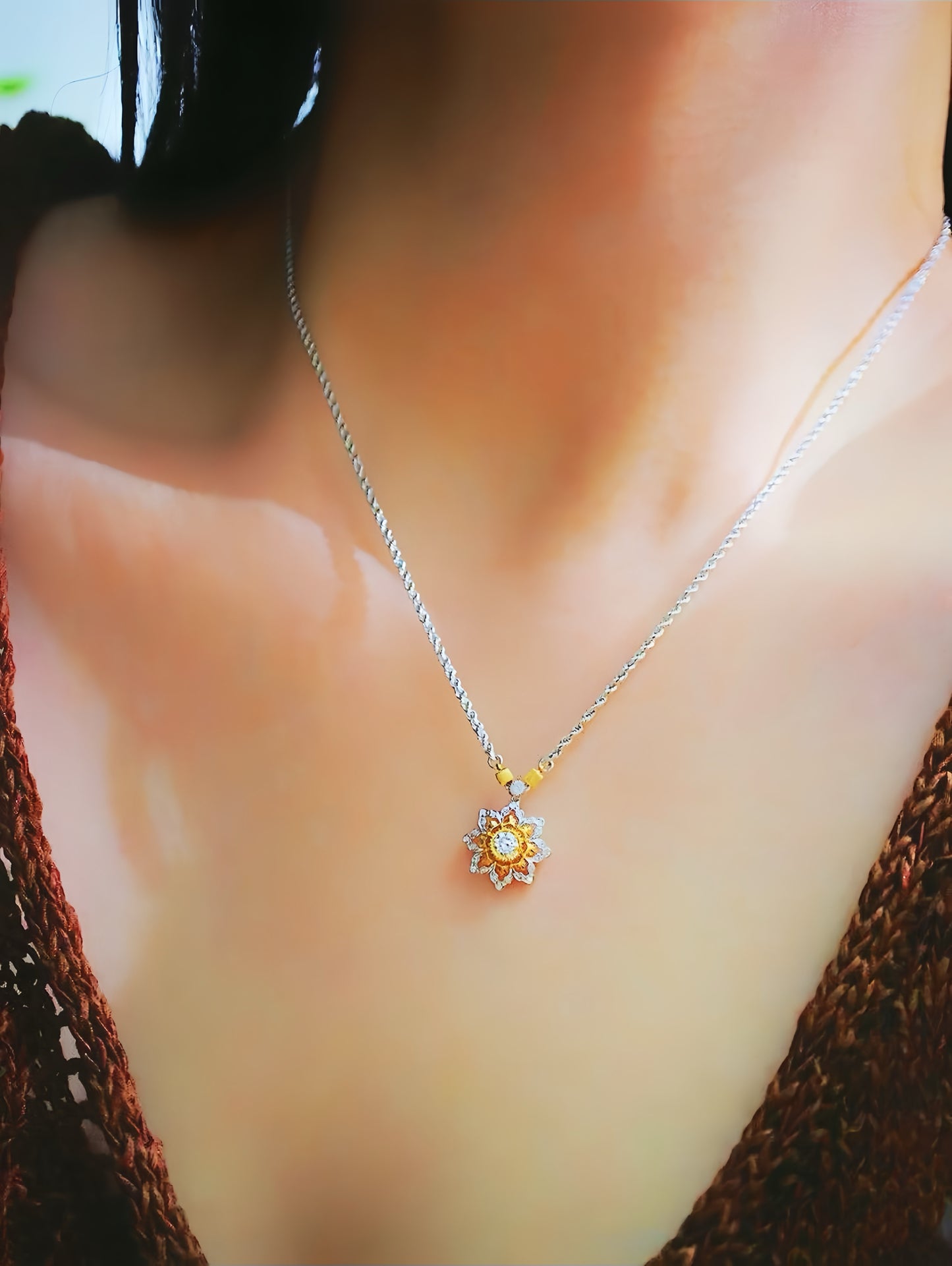 Vintage 18k Gold Diamond Pendant (Item No. VT096)