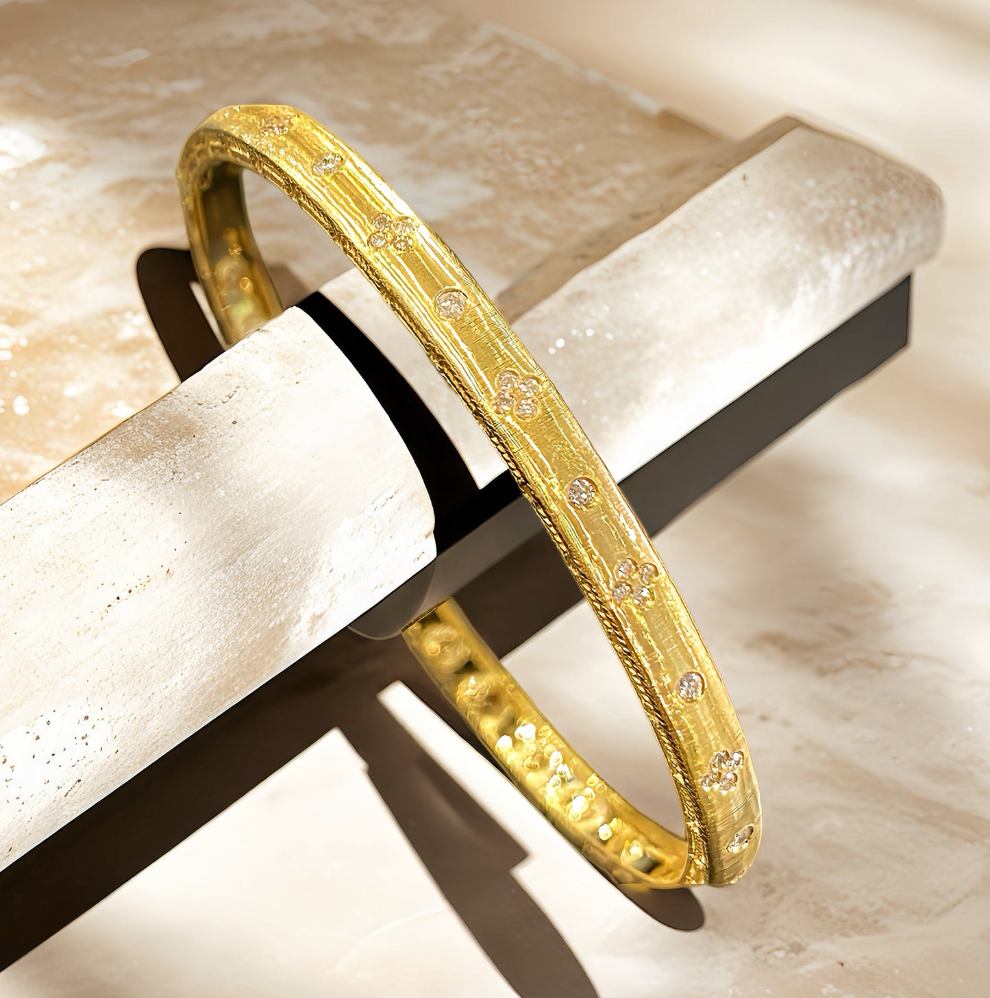 Vintage 18k Gold Diamond Bracelet (Item No. VT148)