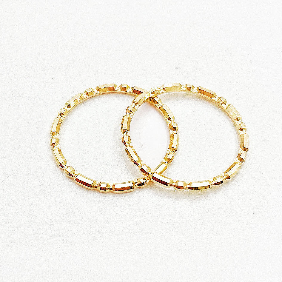 Classic 18k Gold Ring (Item No. HFR034)