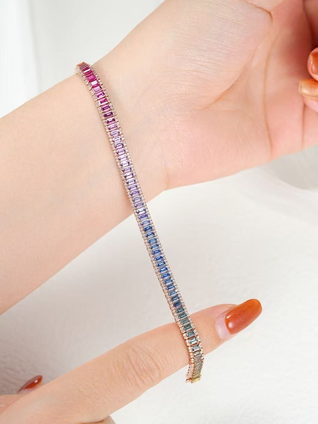 Rainbow Sapphire 18k Gold Bracelet (Item No. SA127)