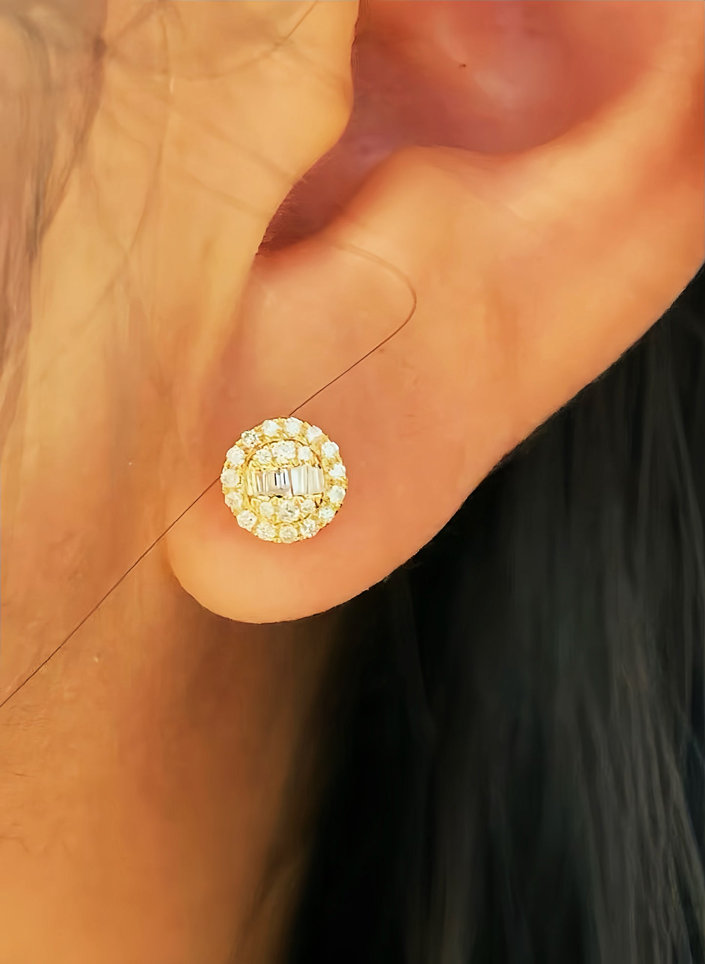 Vintage 18k Gold Diamond Sapphire Earring (Item No. VT189)