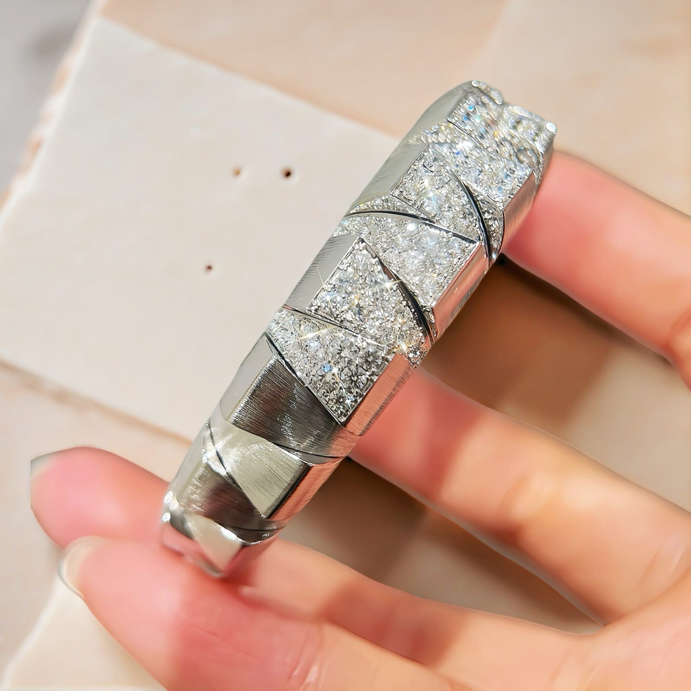 Vintage 18k Gold Diamond Bracelet (Item No. VT131)