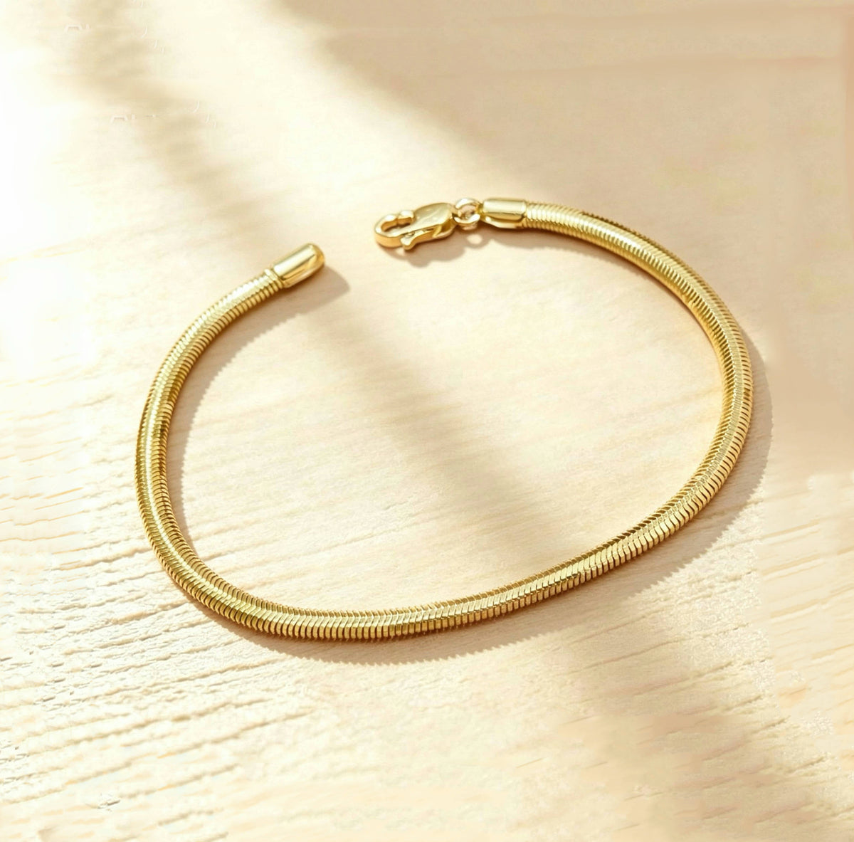 3mm Snake 18K Gold Bracelet (Item No. HFB012-1)