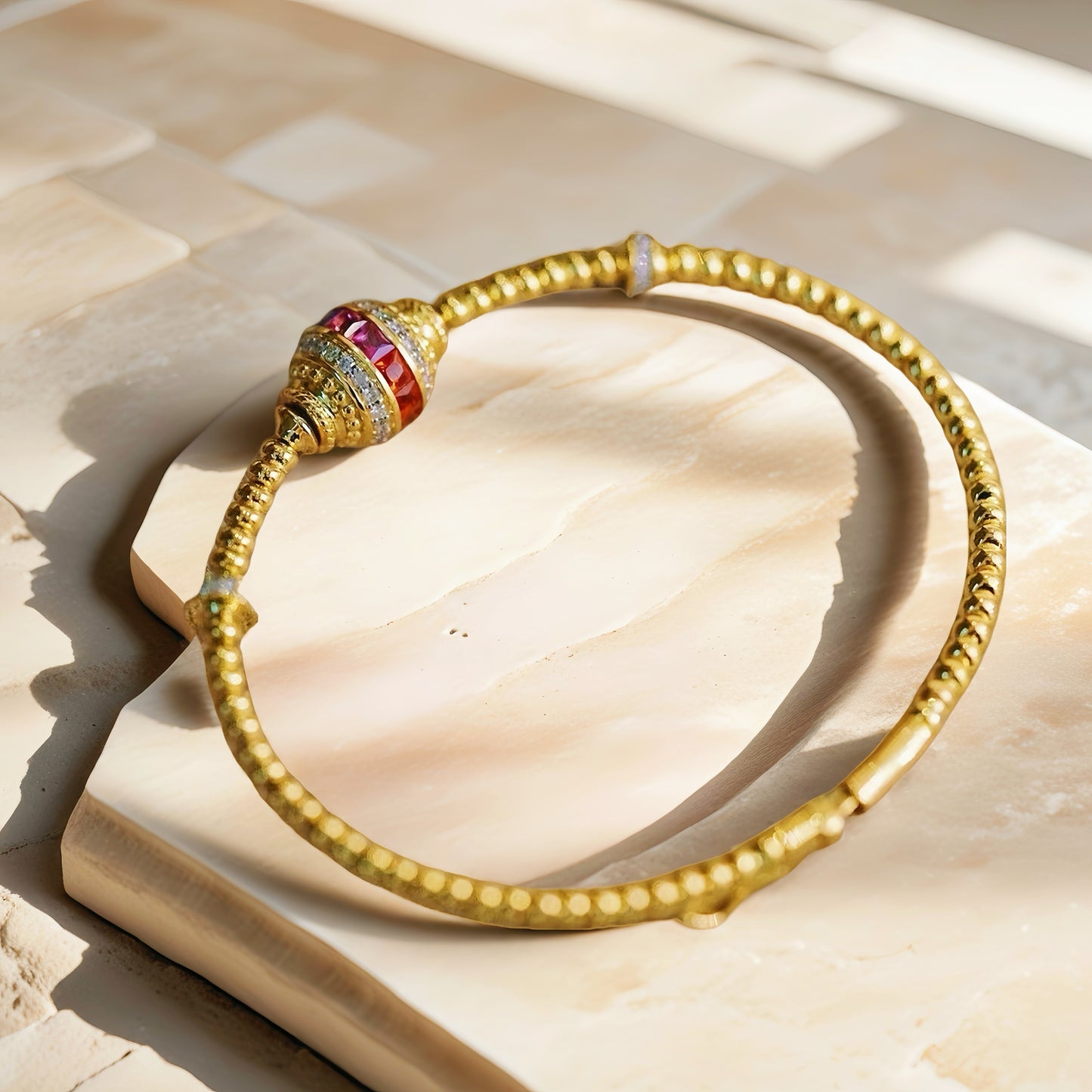 Vintage 18k Gold Diamond Sapphire Bracelet (Item No. VT157)