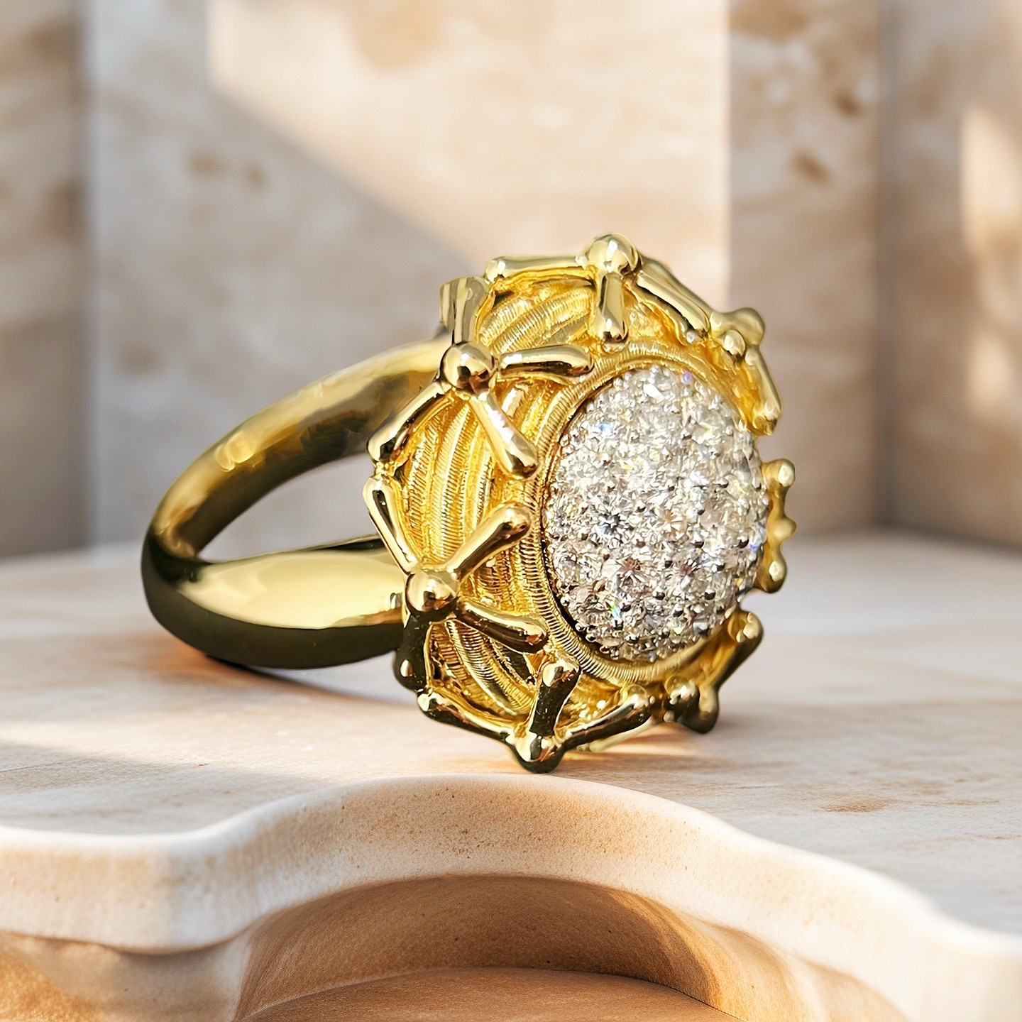 Sun Flower Vintage 18k Gold Diamond Ring (Item No. VT004)