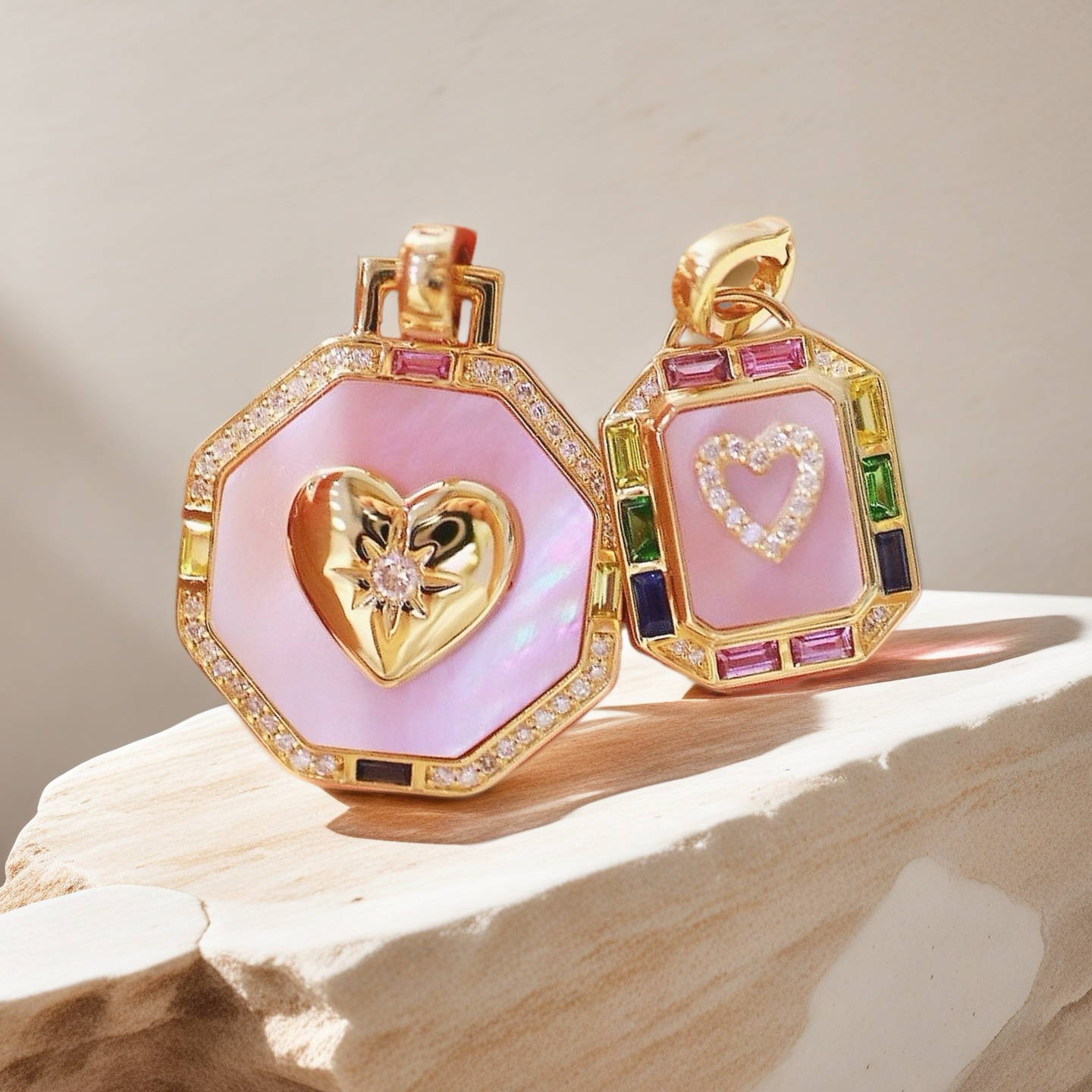 Vintage 18k Gold Diamond Pendant (Item No. VT101)