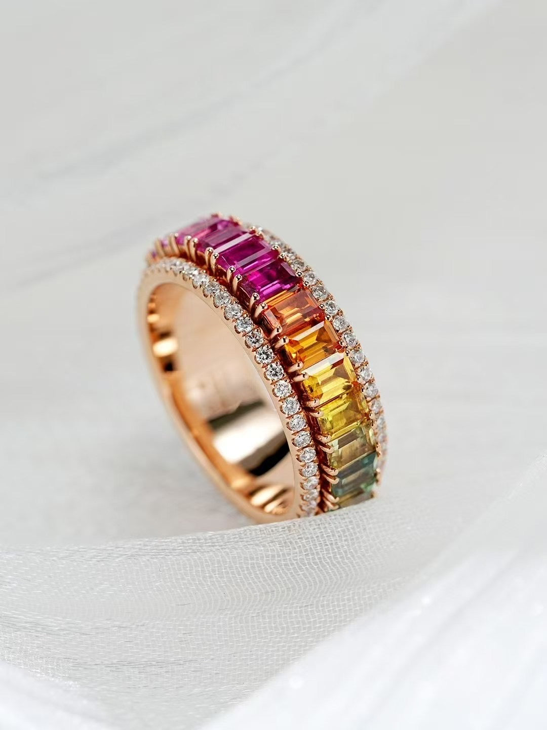 Rainbow Sapphire 18k Gold Ring (Item No. SA119)
