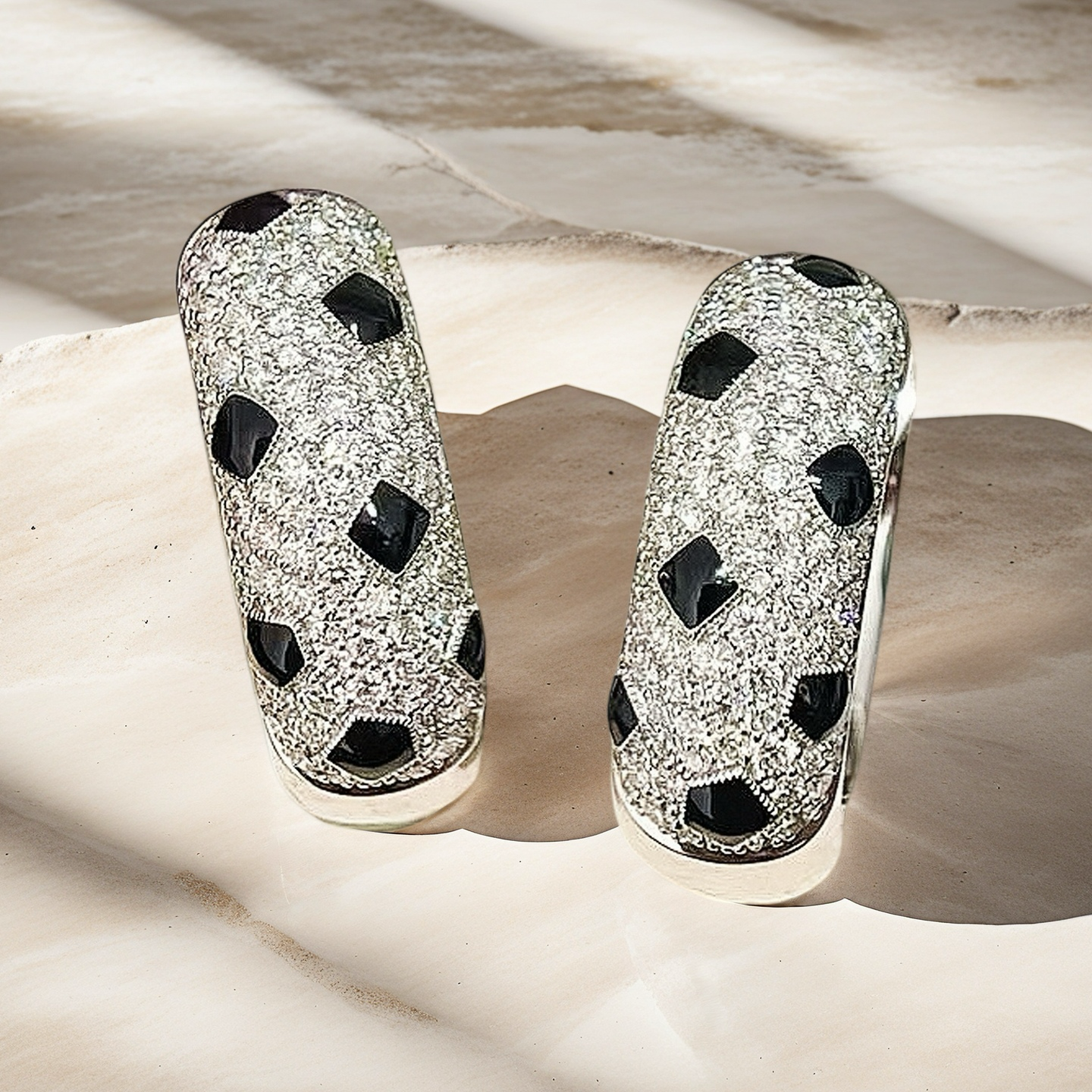 Black panther 18k Gold Diamond Ring (Item No. VT142)