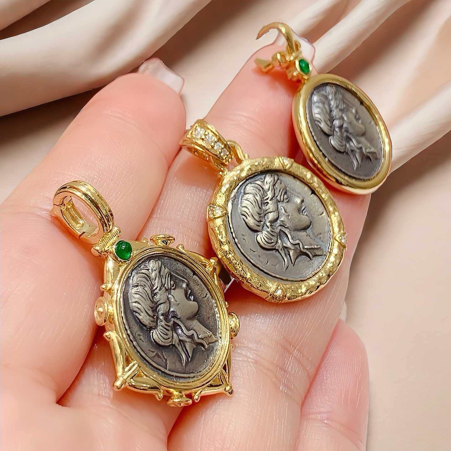 Venus Ancient Greek Coin Medallion 18K Gold Pendant (Item No. COIN059)