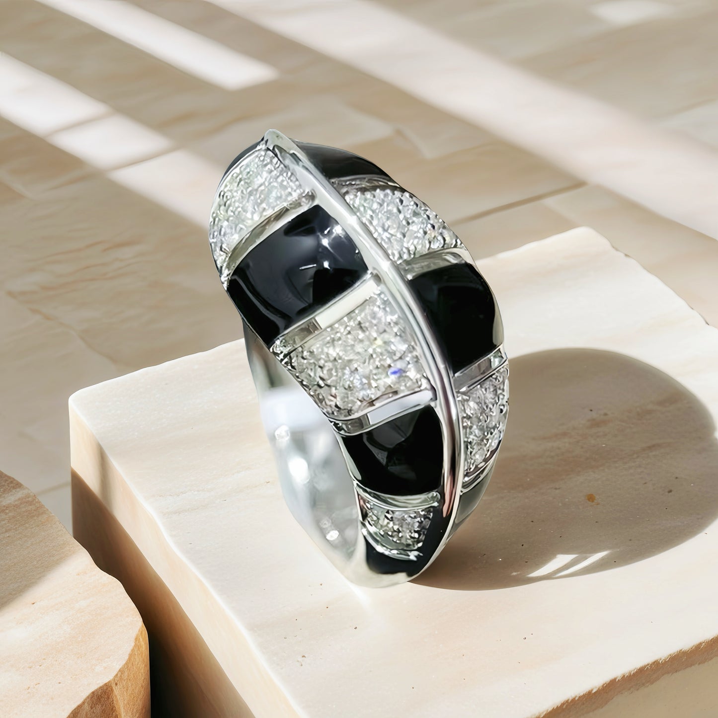 Black Enamel 18k Gold Diamond Ring (Item No. VT156)