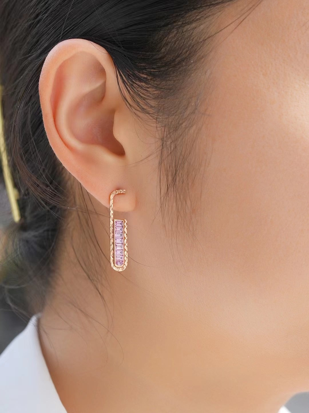 Rainbow Sapphire 18K Gold Earring (Item No. SA060)