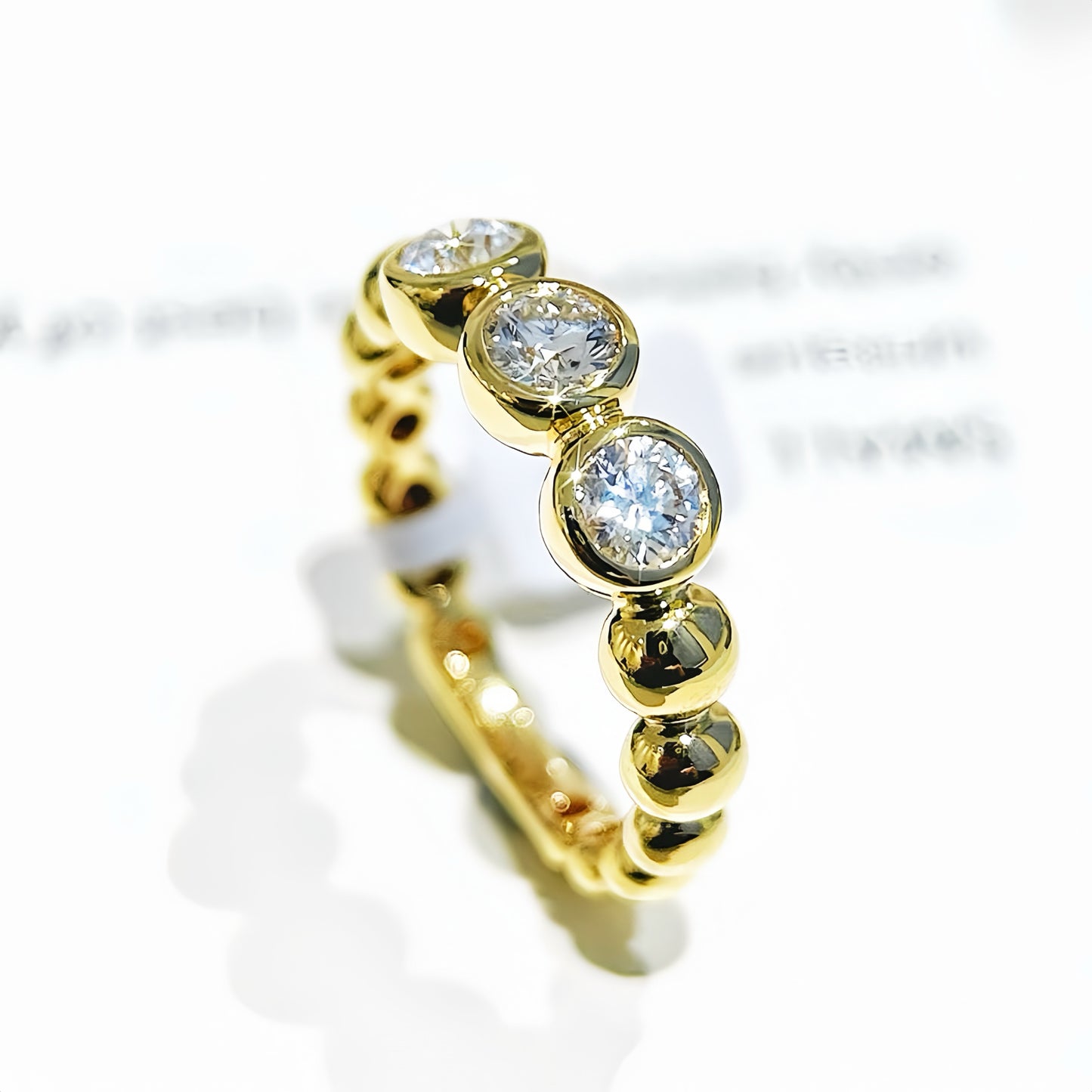 Contemporary 18k Gold Diamond Ring (Item No. VT412)
